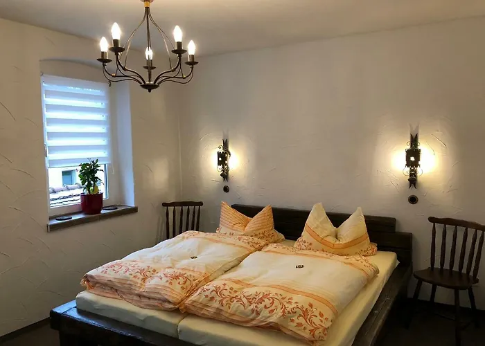 Alex Konukevi Brahmenau